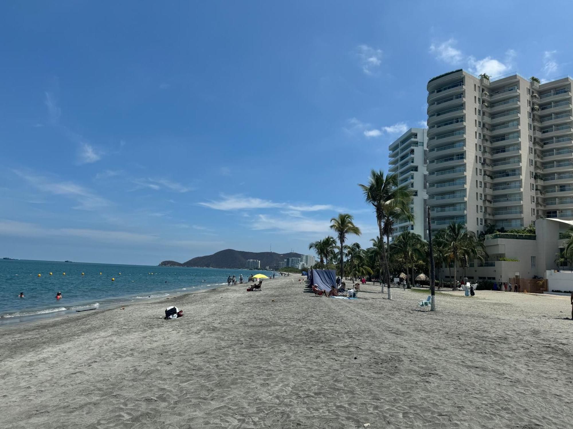 Con Jacuzzi Y Vista Al Mar Piso 14 Apartamento *